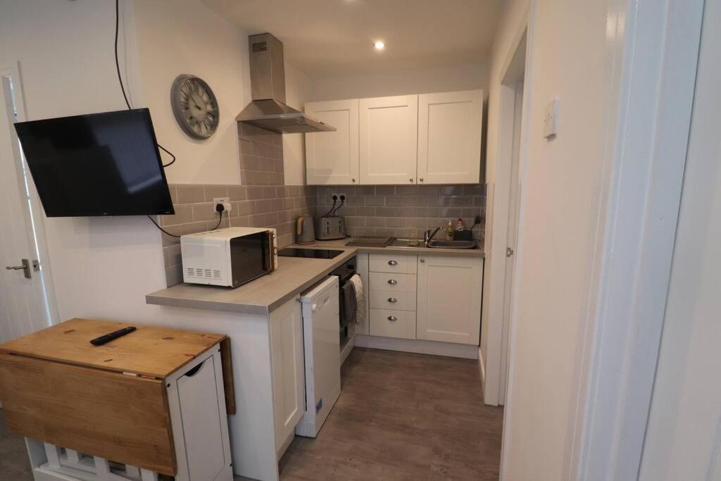 Cosy Two Bedroom First Floor Apartment Birmingham Dış mekan fotoğraf