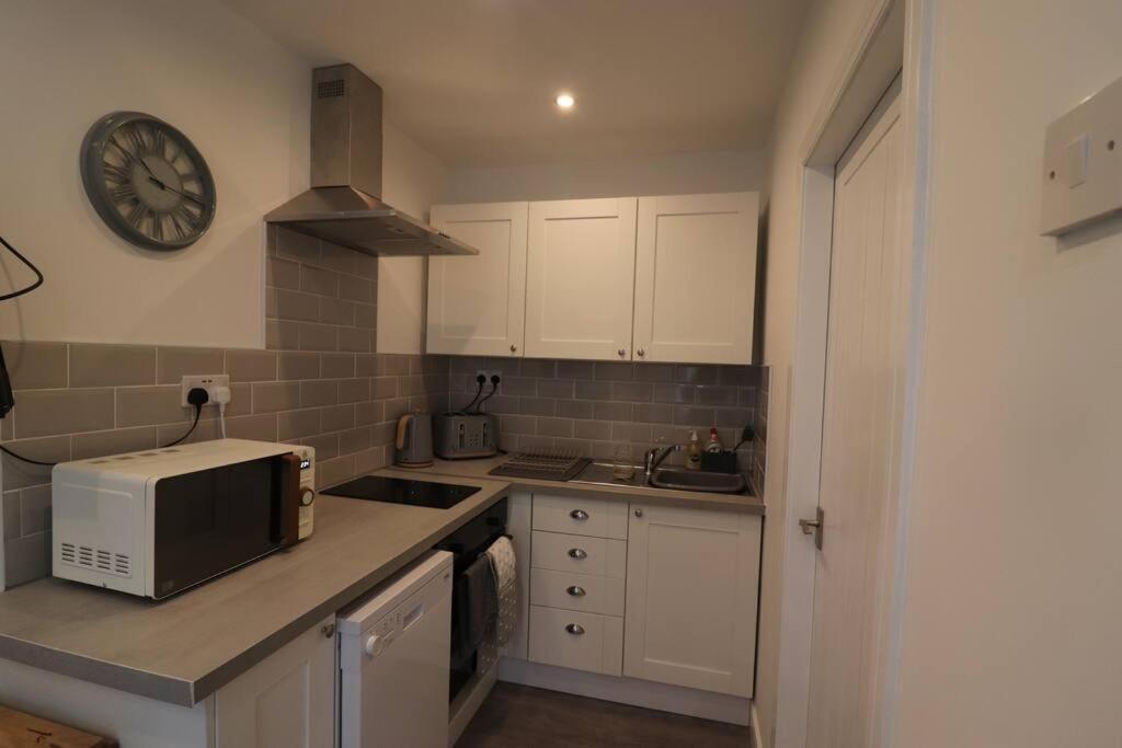 Cosy Two Bedroom First Floor Apartment Birmingham Dış mekan fotoğraf